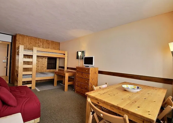 Renove 3 Pers, Au Pied Des Pistes Avec Balcon - Fr-1-455-19 *